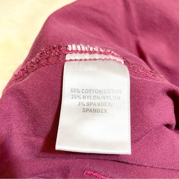 Kuhl Free Range Shorts 6 1/2" in Burgundy - Picture 9 of 12